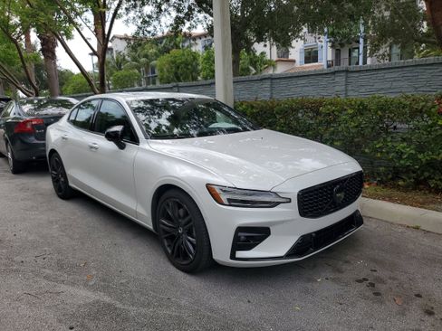 Certified 2024 Volvo S60 B5 Plus w/ Protection Package Premier FWD image 1