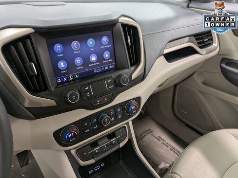 Used 2023 GMC Terrain Denali w/ Denali Premium Package image 12