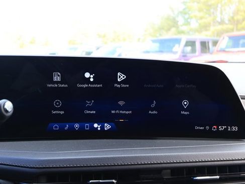 Used 2024 Cadillac XT4 Premium Luxury image 17