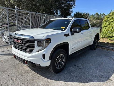 Used 2024 GMC Sierra 1500 AT4 w/ Technology Package image 6