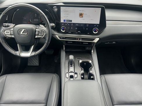 Used 2025 Lexus RX 350 Premium FWD image 17