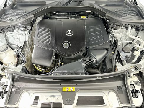 Certified 2026 Mercedes-Benz GLC 300 image 33