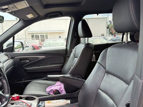 Used 2021 Honda Passport EX-L image 9