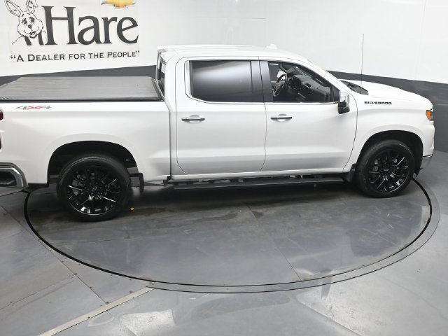 Used 2023 Chevrolet Silverado 1500 LTZ w/ LTZ Convenience Package II AWD/4WD image 42