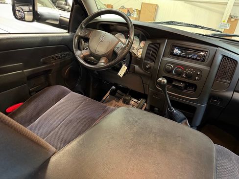 Used 2004 Dodge Ram 2500 Truck SLT w/ Trailer Tow Group AWD/4WD image 24