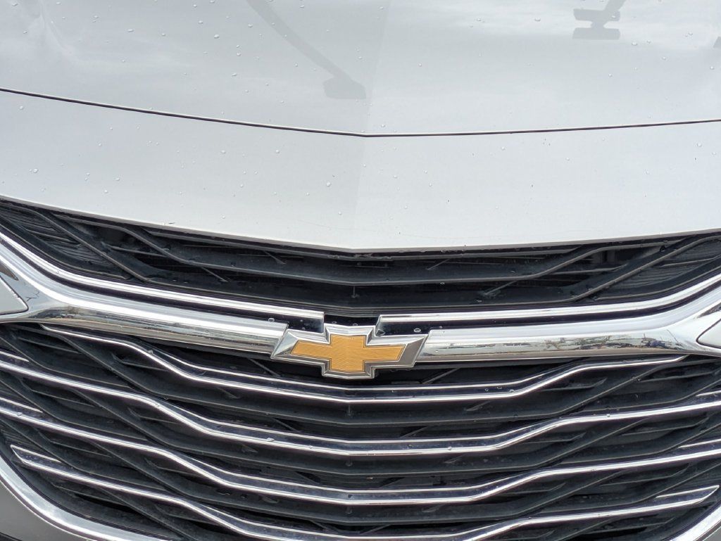 Used 2021 Chevrolet Malibu LS FWD image 7