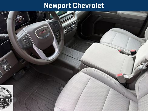 New 2026 GMC Sierra 2500 SLE image 11