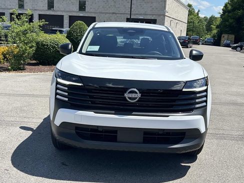 New 2026 Nissan Kicks S FWD image 2