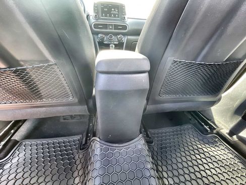 Used 2021 Hyundai Kona SEL AWD/4WD image 21