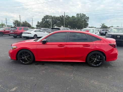 Used 2025 Honda Civic Sport image 4