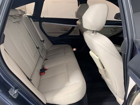 Used 2017 BMW 330i Gran Turismo xDrive AWD/4WD image 40