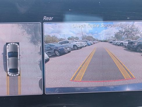 Used 2020 Mercedes-Benz C 300 4MATIC Sedan image 8