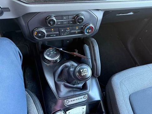 Used 2022 Ford Bronco Big Bend image 12