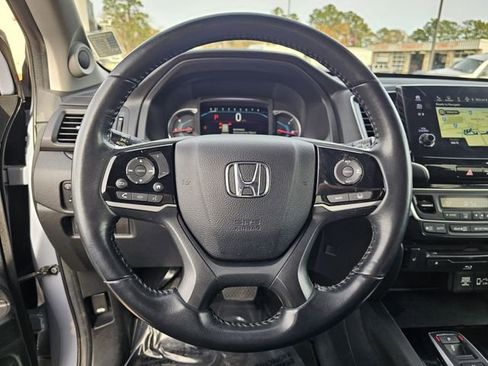 Used 2022 Honda Pilot Touring image 25