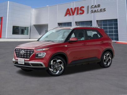Used 2025 Hyundai Venue SEL