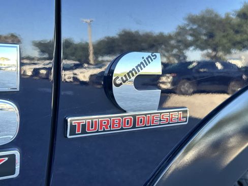 Used 2018 RAM 2500 Big Horn AWD/4WD image 15