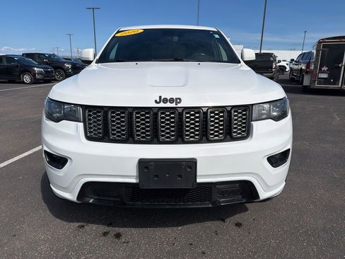 Used 2020 Jeep Grand Cherokee Altitude image 8