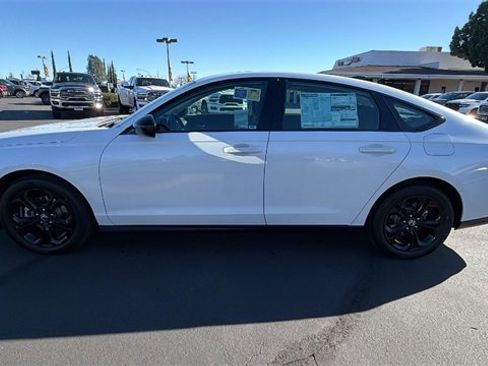 New 2025 Honda Accord SE image 7