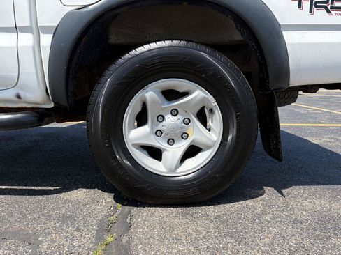 Used 2002 Toyota Tacoma 4x4 Double Cab image 23