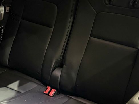 Used 2023 Lincoln Aviator 2WD w/ Premium Package image 47