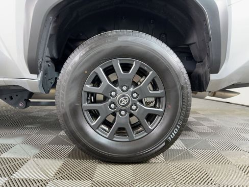 Used 2025 Toyota 4Runner SR5 image 9