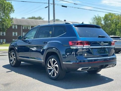 Used 2023 Volkswagen Atlas SEL AWD/4WD image 4