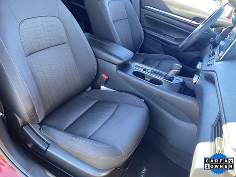 Certified 2022 Nissan Altima 2.5 SV image 11