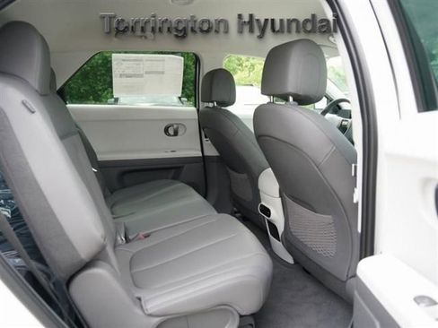 New 2025 Hyundai Ioniq 5 SEL image 8
