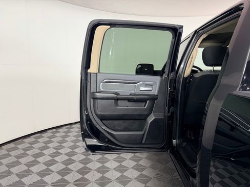 Used 2020 RAM 2500 Big Horn w/ Level 1 Equipment Group image 26