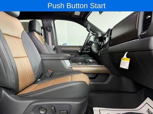 New 2026 Chevrolet Silverado 2500 High Country w/ High Country Premium Package AWD/4WD image 17
