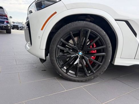 Used 2022 BMW X6 M50i w/ Executive Package AWD/4WD image 12