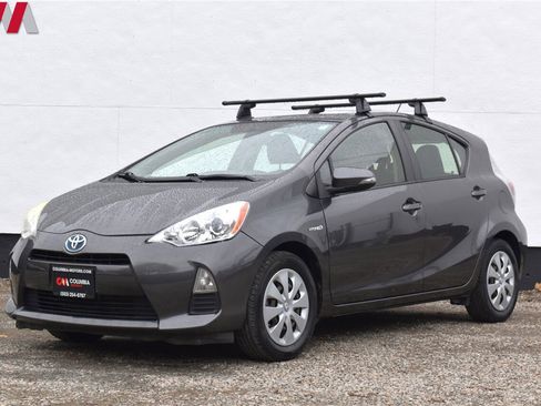 Used 2013 Toyota Prius C Two image 8