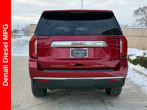 Used 2023 GMC Yukon XL Denali AWD/4WD image 4