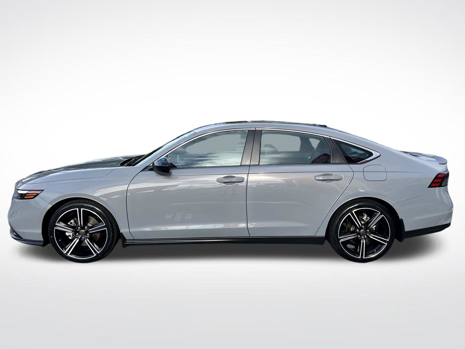 Used 2024 Honda Accord Sport image 5