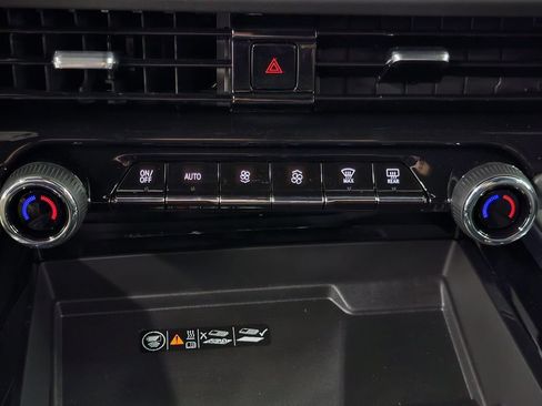 New 2026 Chevrolet Tahoe High Country AWD/4WD image 21