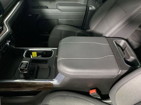 Used 2025 GMC Sierra 1500 Elevation w/ Preferred Package image 20