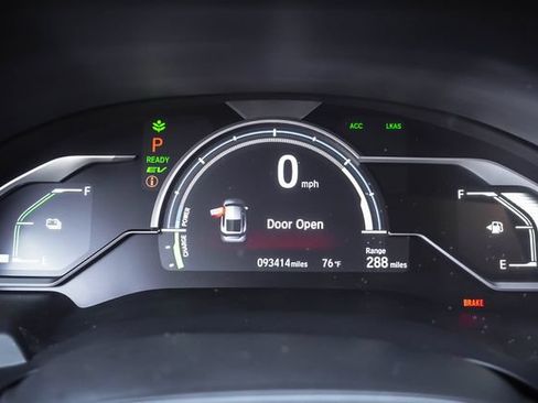 Used 2019 Honda Clarity Plug-In Hybrid image 14