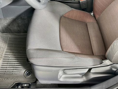 Certified 2024 Toyota Corolla SE FWD image 21