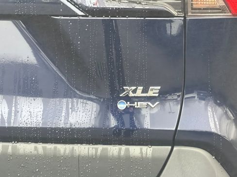 New 2025 Toyota RAV4 XLE w/ Convenience Package image 7