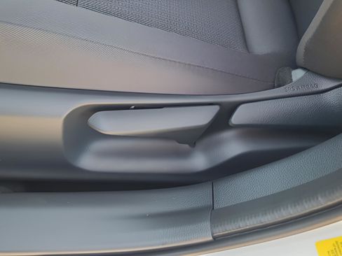 New 2026 Toyota Prius LE FWD image 13