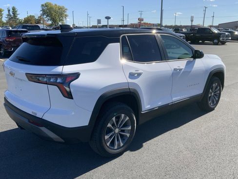 New 2026 Chevrolet Equinox LT w/ Convenience Package II image 14