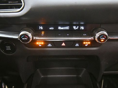 Used 2022 MAZDA CX-30 AWD 2.5 S w/ Preferred Package image 24