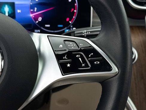 Used 2024 Mercedes-Benz C 300 Sedan image 33