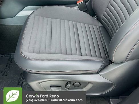 New 2026 Ford Explorer ST-Line w/ ST-Line Street Pack image 22