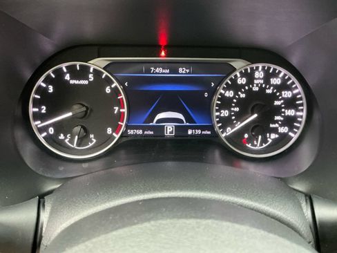 Used 2023 Nissan Sentra SV FWD image 29