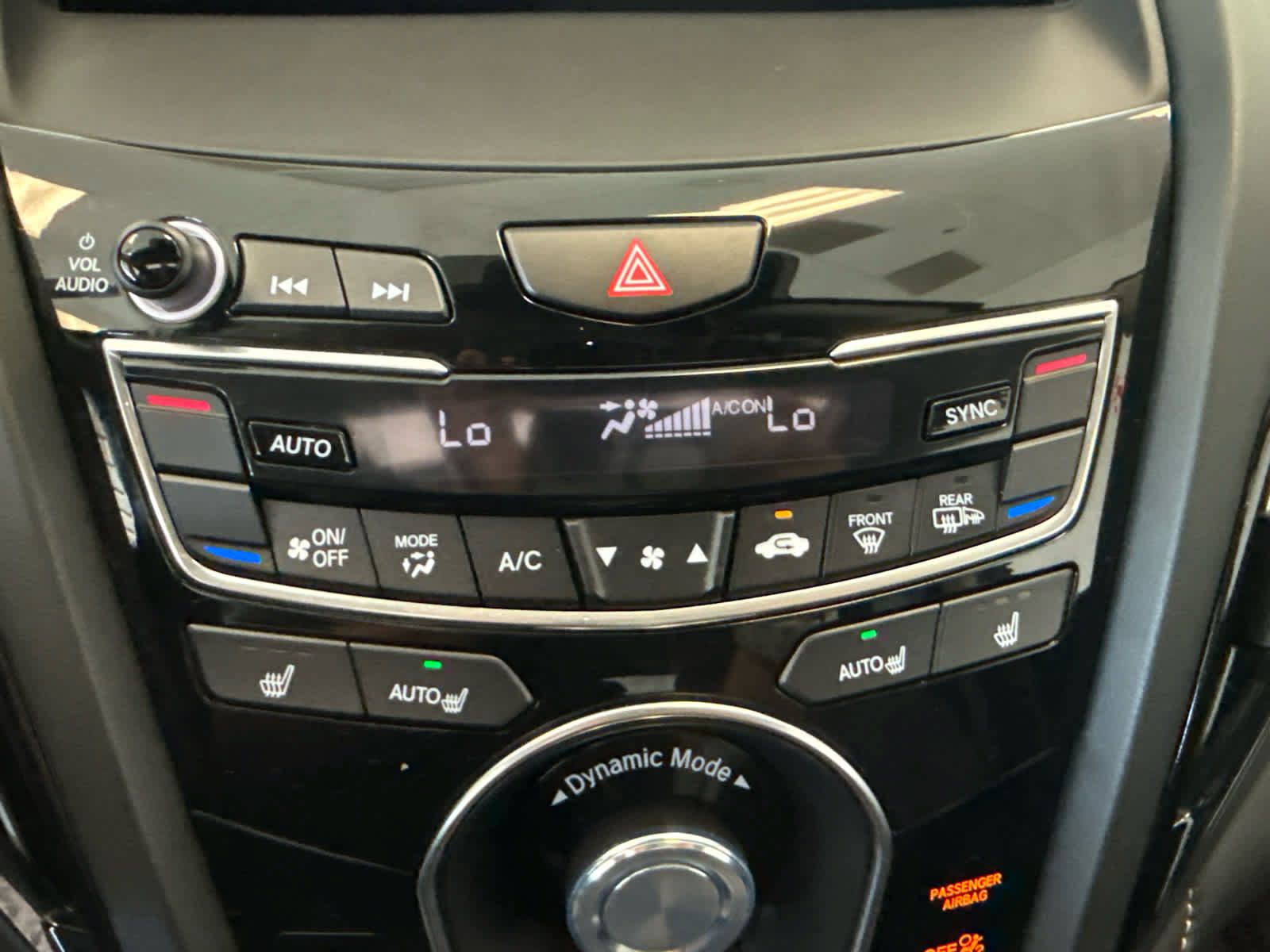 Used 2024 Acura RDX w/ Technology Package AWD/4WD image 17