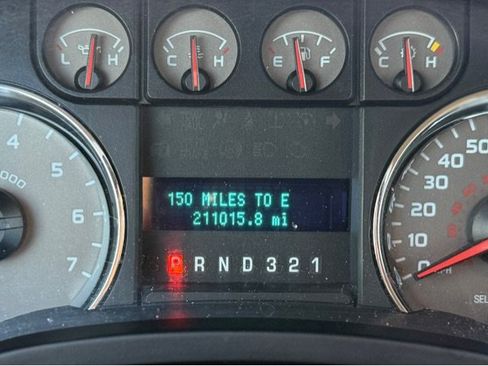 Used 2010 Ford F150 XL RWD image 12