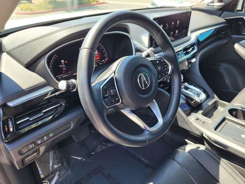 Used 2025 Acura MDX SH-AWD w/ Technology Package image 12