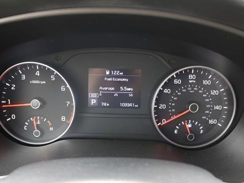 Used 2020 Kia Sportage LX image 24