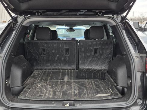 Used 2023 Chevrolet Blazer LT w/ Driver Confidence Package image 5